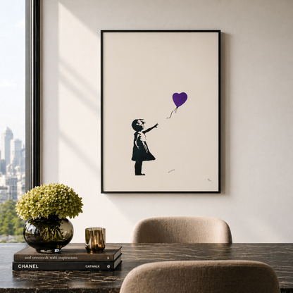Banksy Girl With the Balloon (lila) Litografibågar 300gsm 42x59 cm